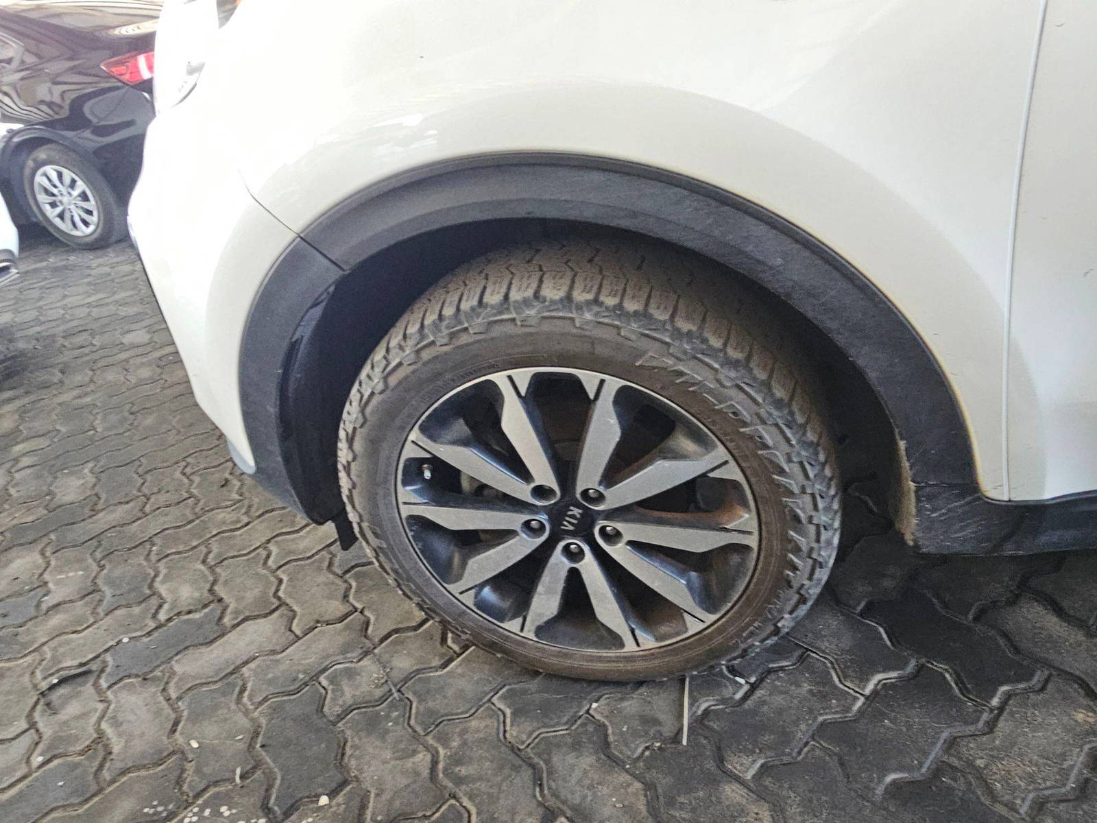 2017 KIA SPORTAGE — 155769 Miles — Lot 81801165 — Souq - Marhaba Auctions Used Cars - Image 10