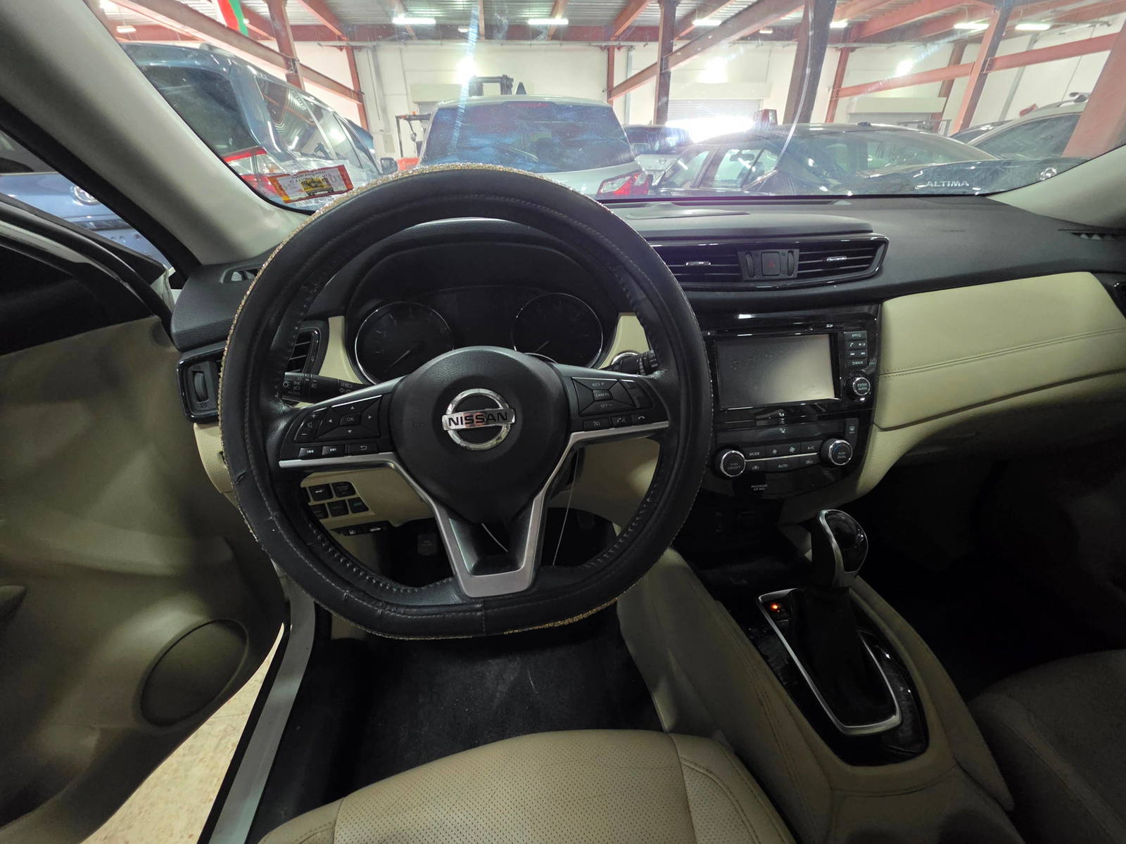 2017 NISSAN ROGUE — 100707 Miles — Lot 43956602 - Marhaba Auctions Used Cars - Image 14