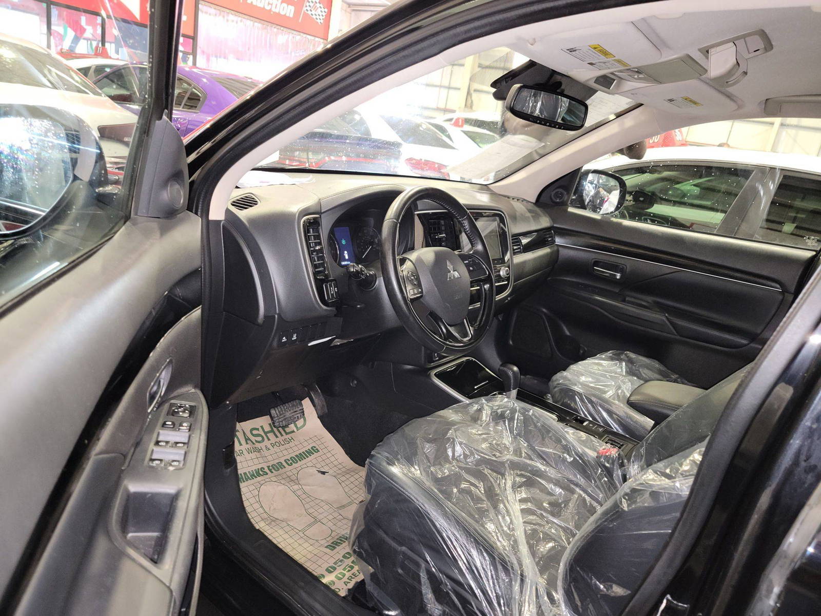 MITSUBISHI OUTLANDER 2020 - Marhaba Auction Used Cars - Image 9