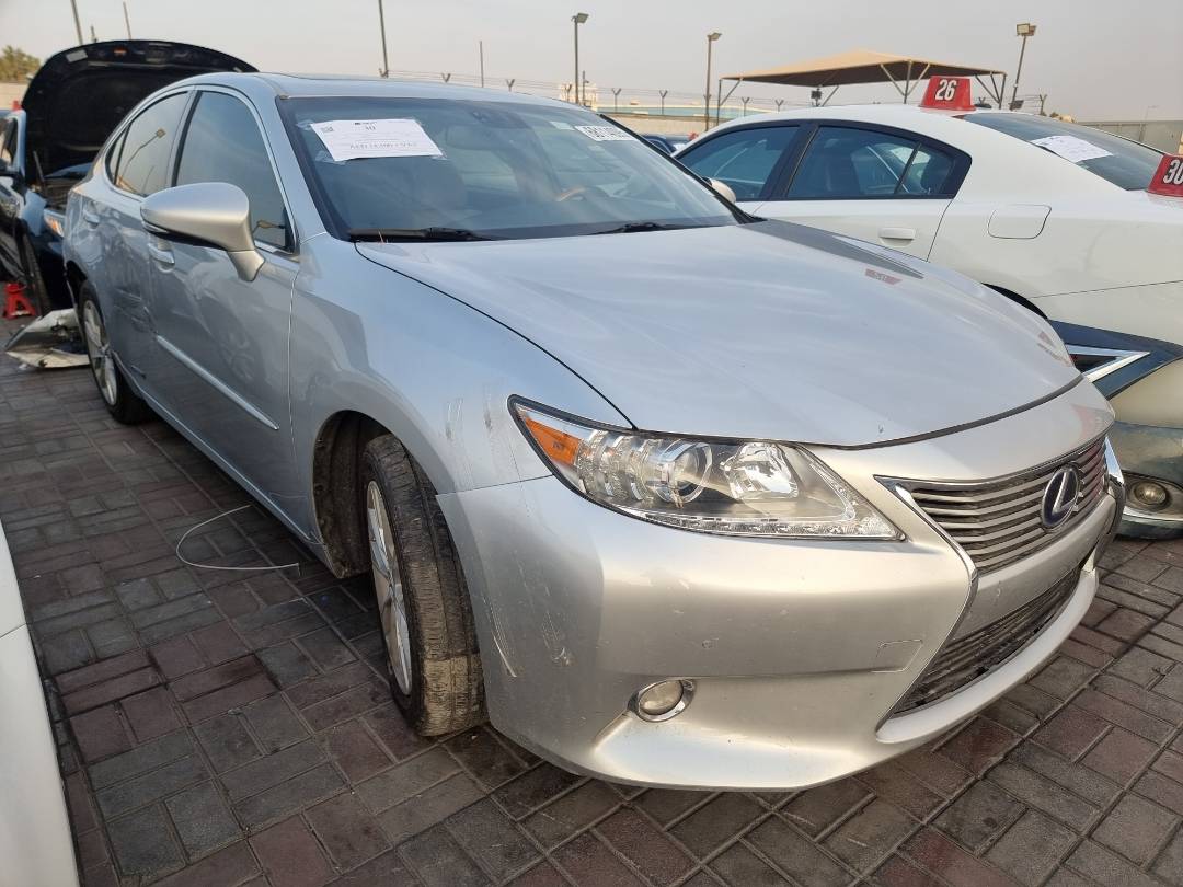 LEXUS ES 300H 2014 - Marhaba Auction Used Cars - Image 3
