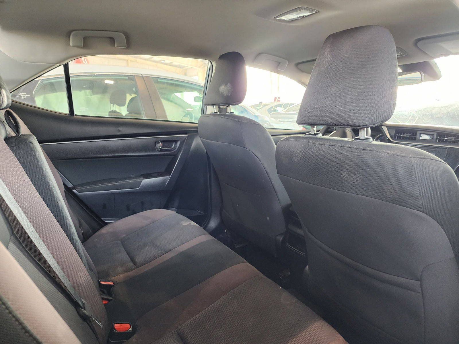 2018 TOYOTA COROLLA — 89456 Miles — Lot 42985994 — Souq - Marhaba Auctions Used Cars - Image 4