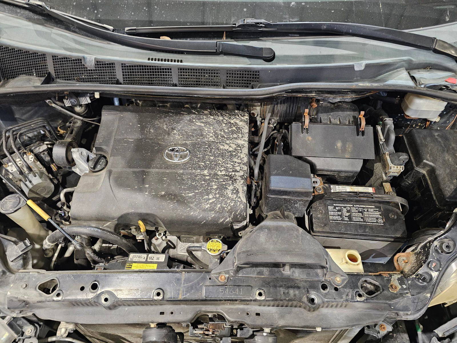 2012 TOYOTA SIENNA — 186940 Miles — Lot 85421455 — Main - Marhaba Auctions Used Cars - Image 11