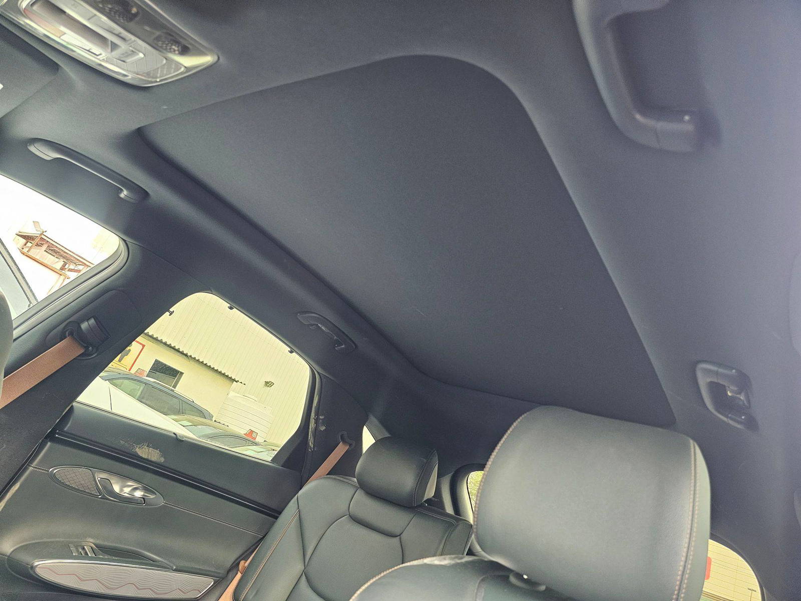 GENESIS GV70 2022 - Marhaba Auction Used Cars - Image 10