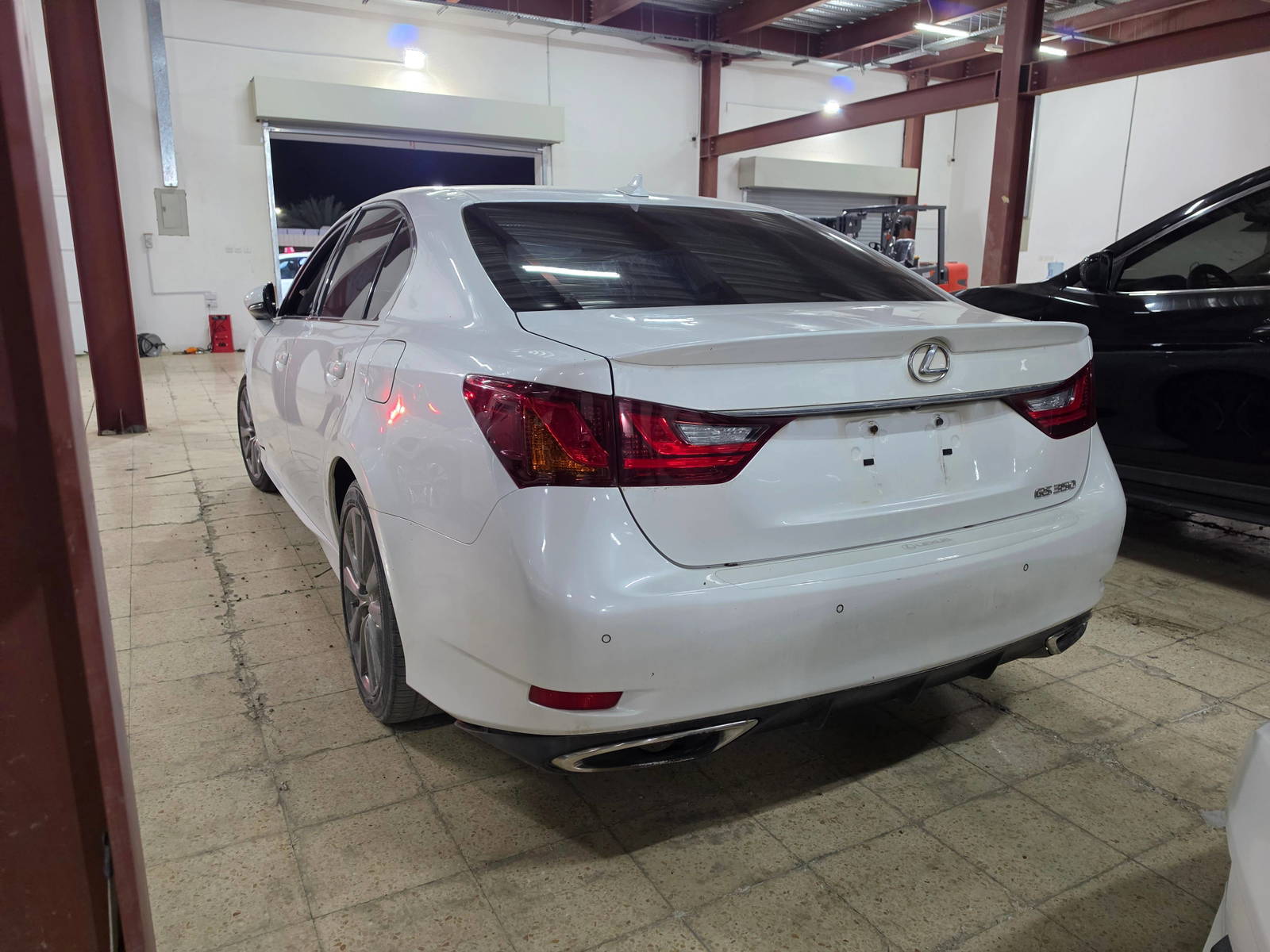 2014 LEXUS GS 350 — 142650 Miles — Lot 82699135 - Marhaba Auctions Used Cars - Image 5