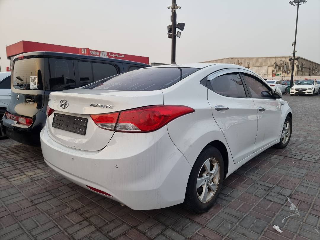 2012 HYUNDAI AVANTE — 141225 KM — Lot 215478 — Ind. 12 - Marhaba Auctions Used Cars - Image 5