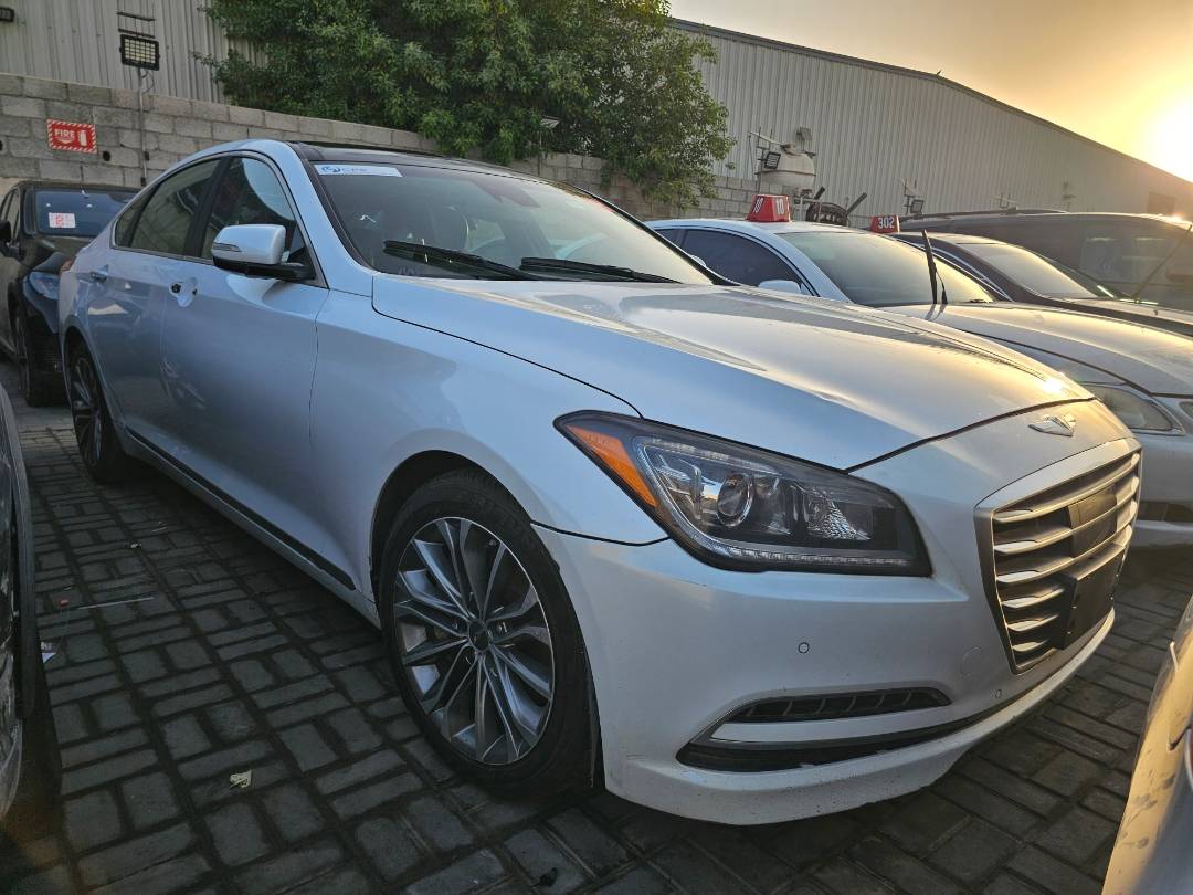 2015 HYUNDAI GENESIS — 190185 Miles — Lot 351783 — Main - Marhaba Auctions Used Cars - Image 5