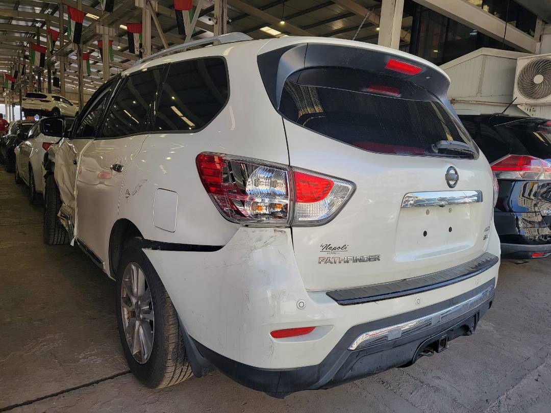 2015 NISSAN PATHFINDER — 125396 Miles — Lot 701547 — Main - Marhaba Auctions Used Cars - Image 5