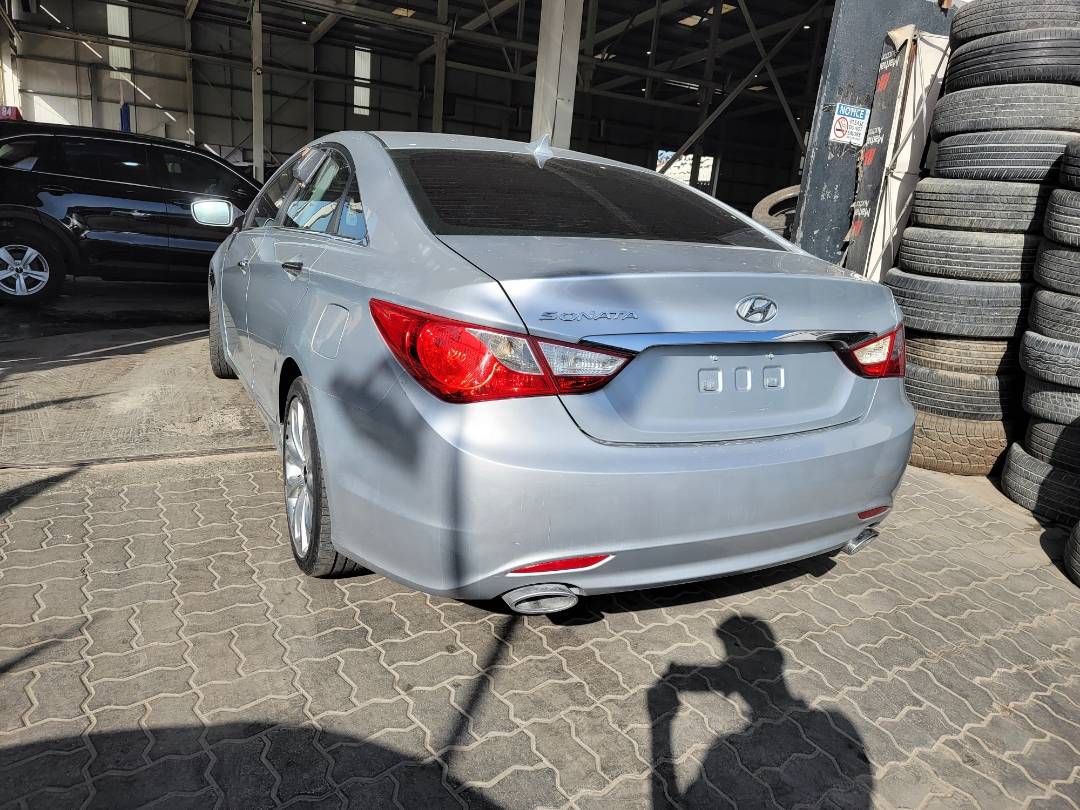 2011 HYUNDAI SONATA — 161736 Miles — Lot 3BH138019 — Main - Marhaba Auctions Used Cars - Image 3