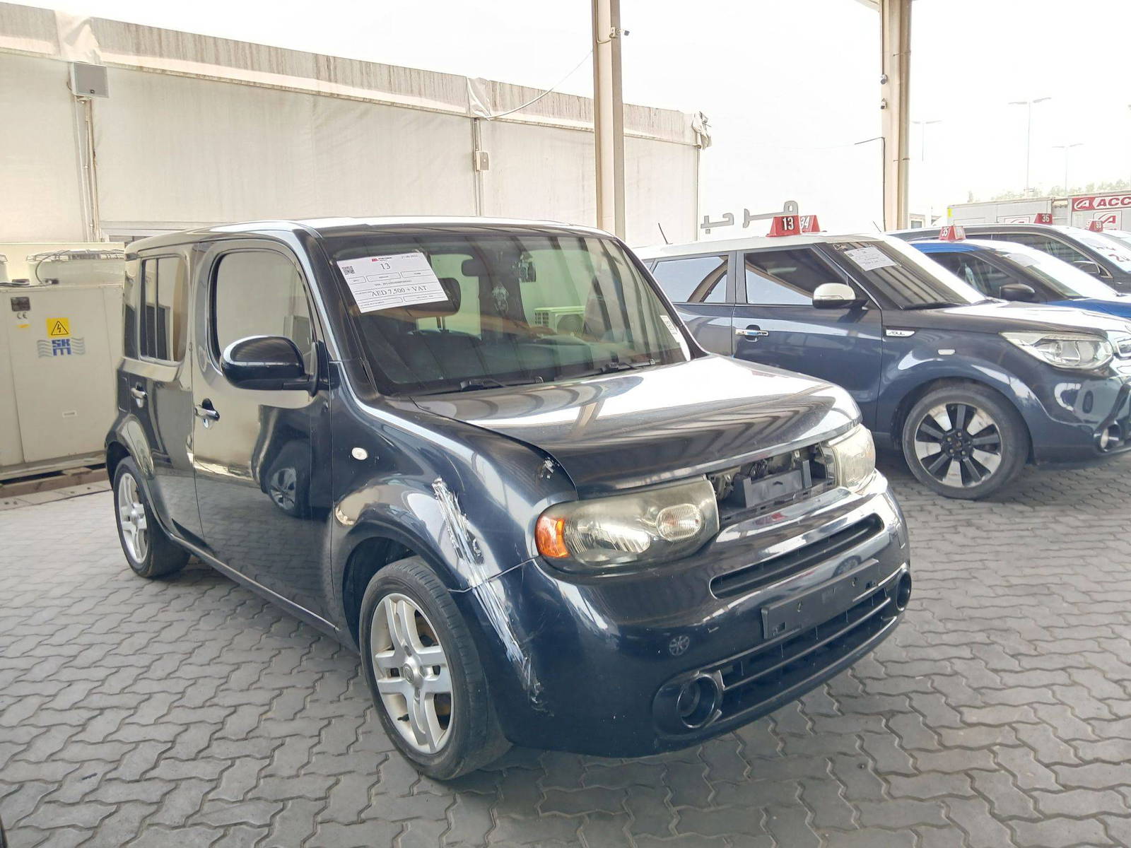 2011 NISSAN CUBE — 156565 KM — Lot 000421 — Souq - Marhaba Auctions Used Cars - Image 4