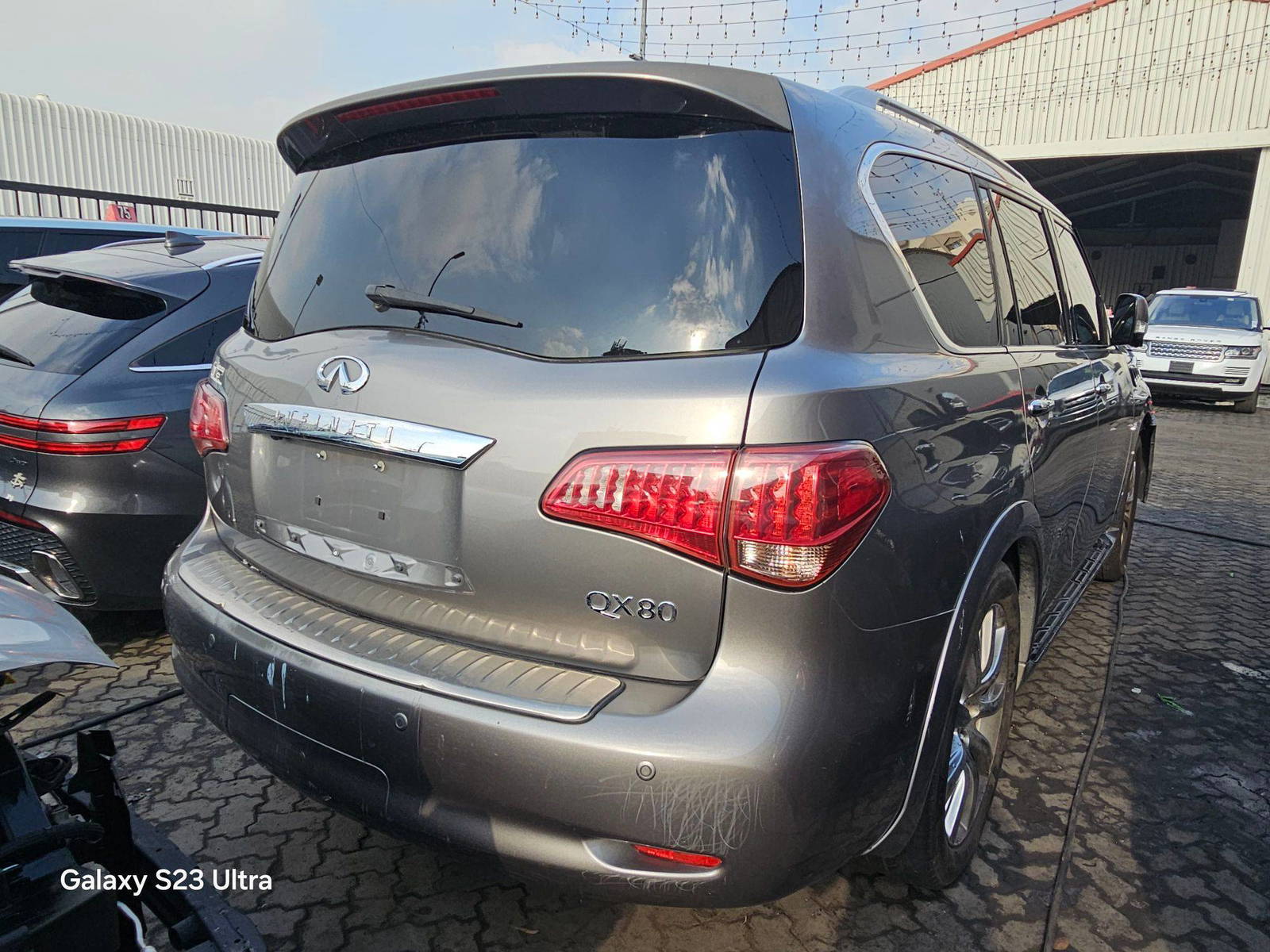 2014 INFINITI QX80 — 173216 Miles — Lot 7686662 — Main - Marhaba Auctions Used Cars - Image 4