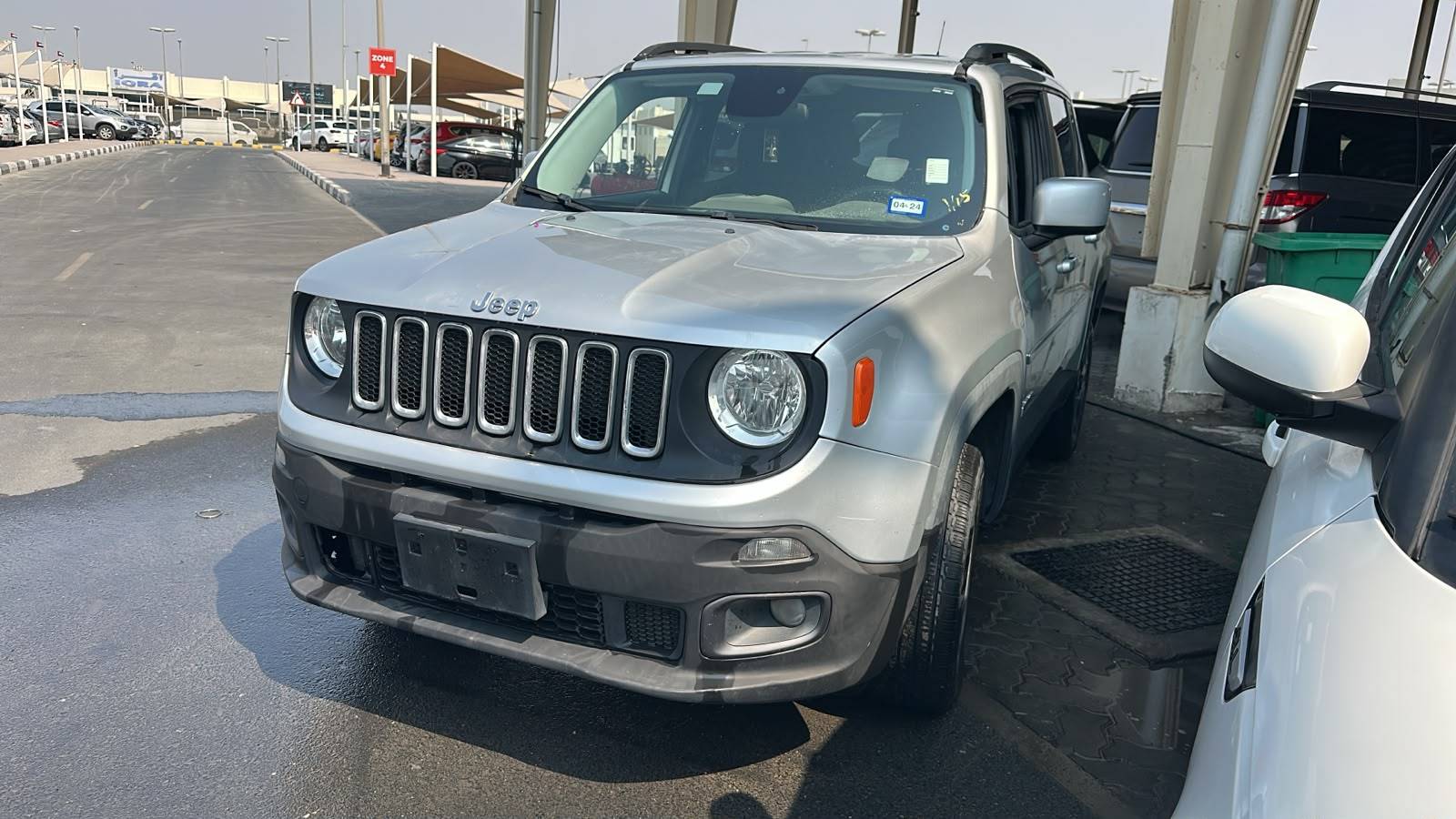 2017 JEEP RENEGADE LATITUDE — 137596 Miles — Lot HPE98418 — Souq - Marhaba Auctions Used Cars - Image 2