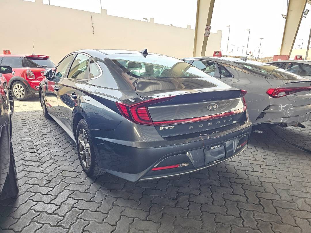 HYUNDAI SONATA