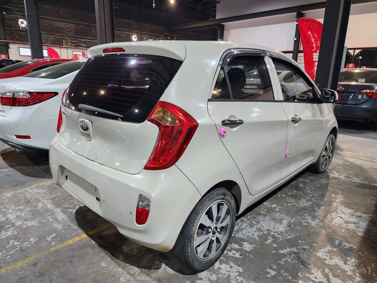 2013 KIA MORNING — 127208 KM — Lot 399861 — Al Quoz - Marhaba Auctions Used Cars - Image 3