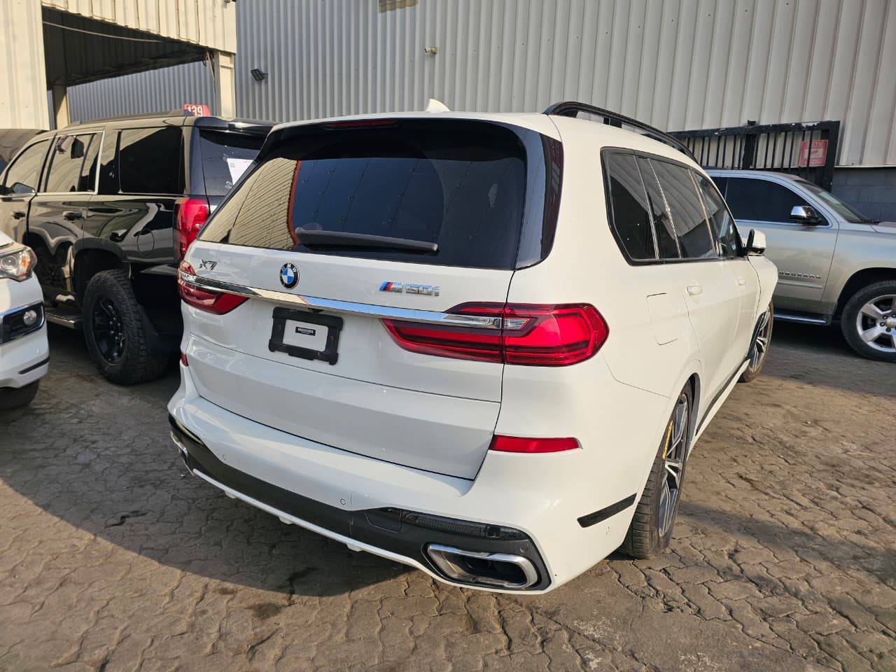 2019 BMW X7 XDRIVE50I — 138573 Miles — Lot KLS36737 — Main - Marhaba Auctions Used Cars - Image 6