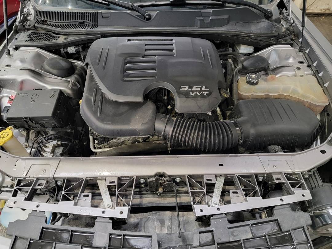 2018 DODGE CHALLENGER — 75451 Miles — Lot 38263517 — Souq - Marhaba Auctions Used Cars - Image 4