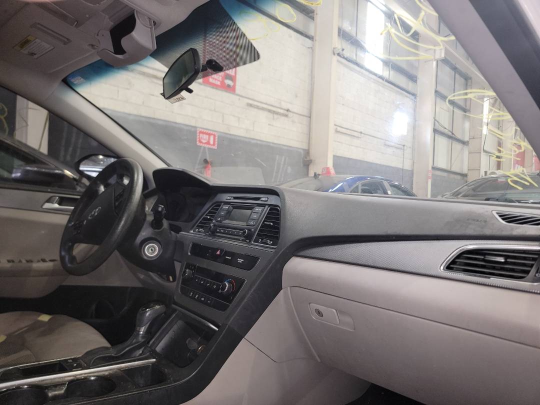 2015 HYUNDAI SONATA — 138820 Miles — Lot 38706852 - Marhaba Auctions Used Cars - Image 6