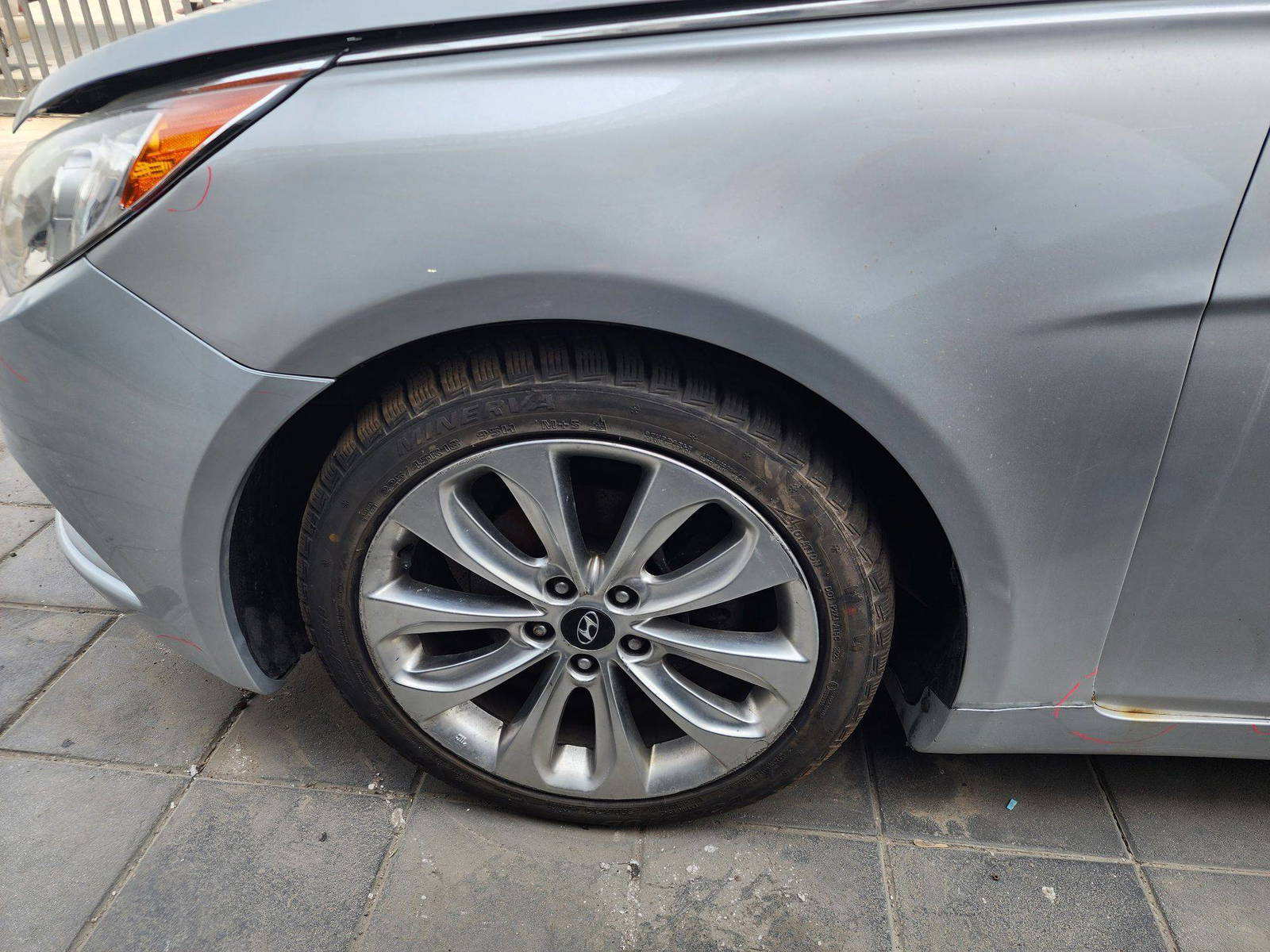 2013 HYUNDAI SONATA — 156987 KM — Lot 12276491 — Al Quoz - Marhaba Auctions Used Cars - Image 12