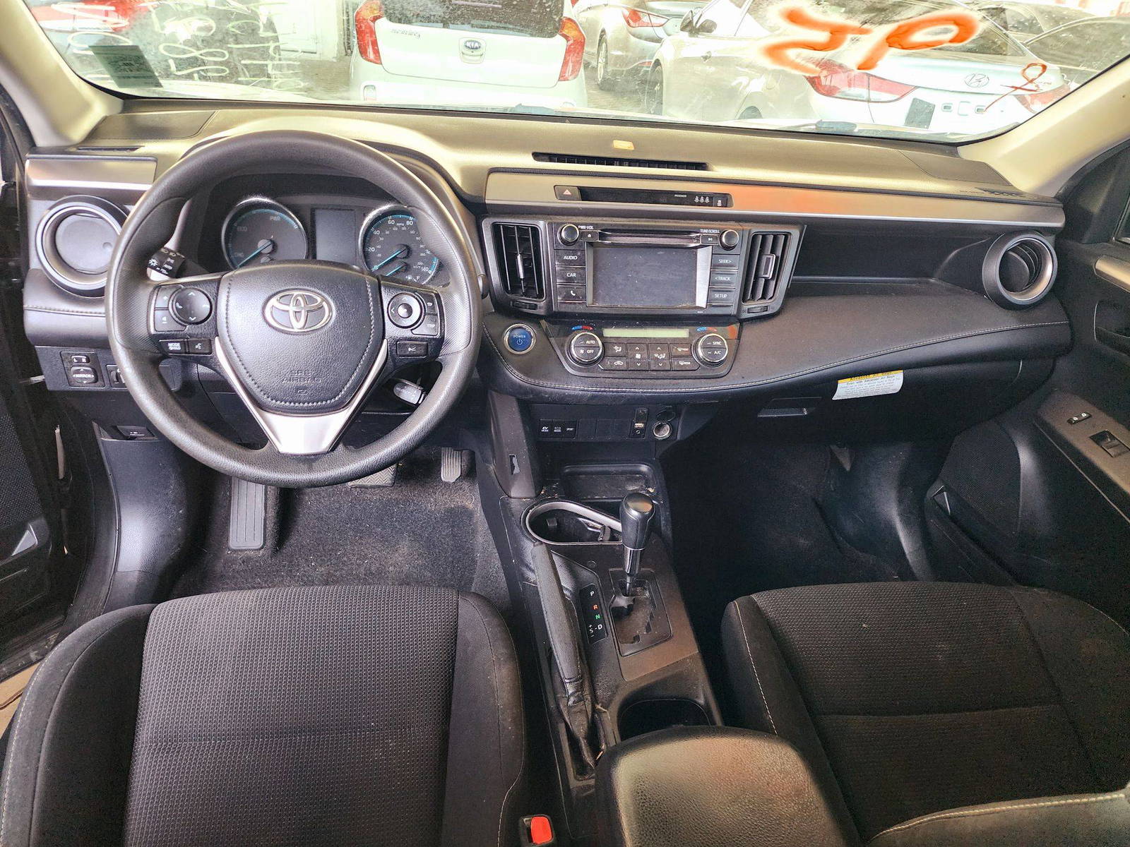 2018 TOYOTA RAV4 — 169144 Miles — Lot REV7JD194954 — Souq - Marhaba Auctions Used Cars - Image 7