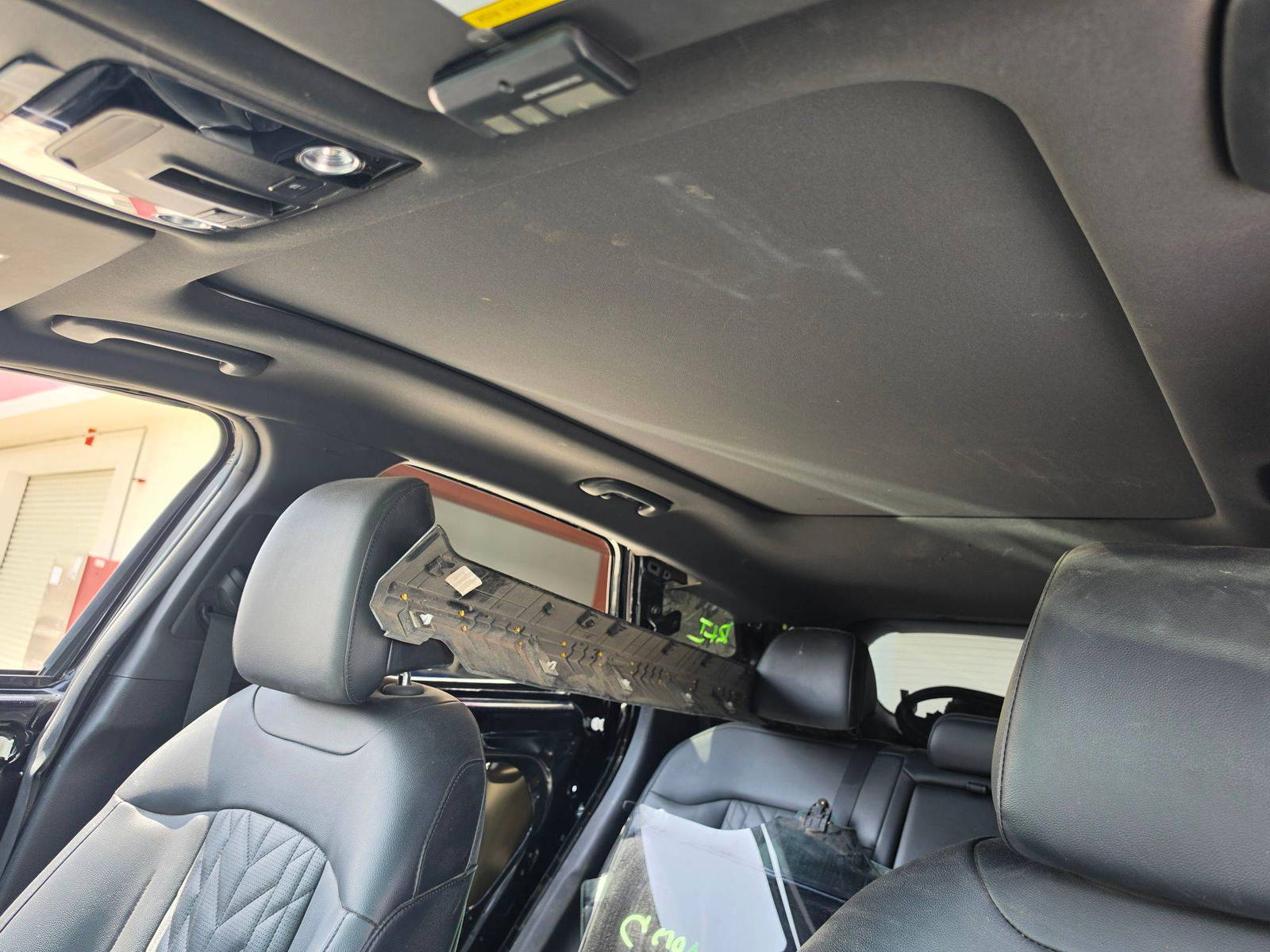 2023 KIA SPORTAGE — 32682 Miles — Lot PG074837 - Marhaba Auctions Used Cars - Image 11