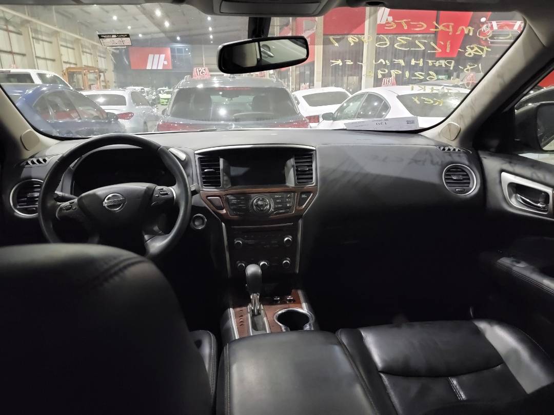 2018 NISSAN PATHFINDER — 198554 KM — Lot M6JC621996 — Main - Marhaba Auctions Used Cars - Image 9
