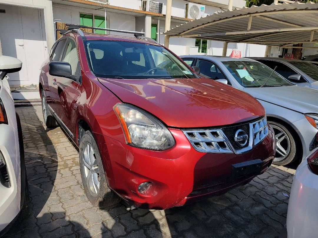 NISSAN ROGUE