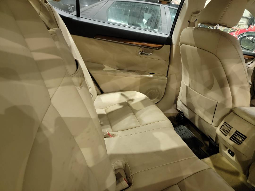 2013 LEXUS ES 300H — 114760 Miles — Lot D2021402 - Marhaba Auctions Used Cars - Image 10