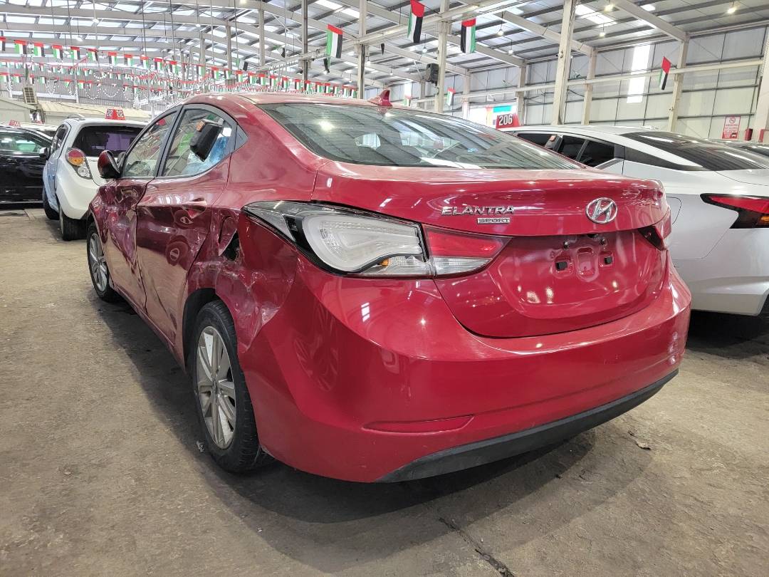 2016 HYUNDAI ELANTRA — 131204 KM — Lot 20175707 — Main - Marhaba Auctions Used Cars - Image 4