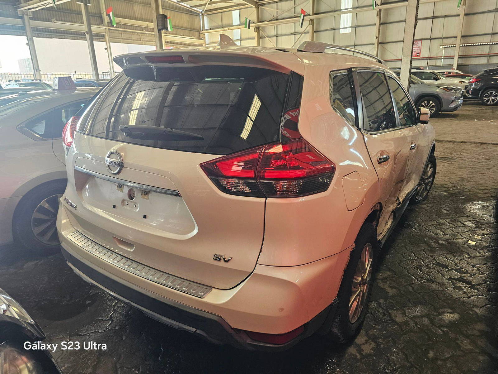 2018 NISSAN ROGUE — 144343 Miles — Lot 43170399 — Main - Marhaba Auctions Used Cars - Image 5