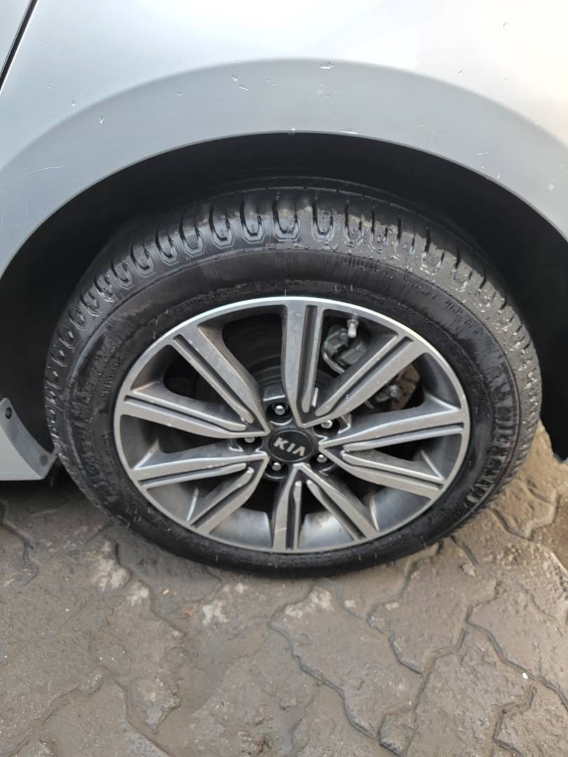 2019 KIA OPTIMA — 51301 Miles — Lot 20352 — Main - Marhaba Auctions Used Cars - Image 9