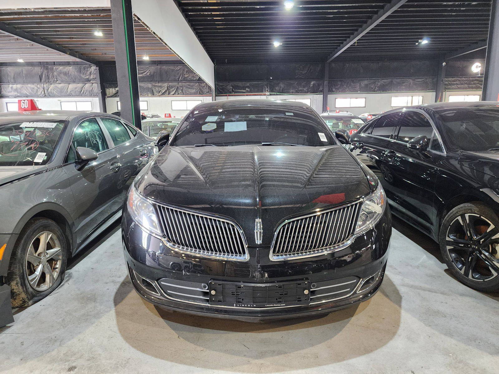 2014 LINCOLN MKS — 285390 KM — Lot G608738 — Al Quoz - Marhaba Auctions Used Cars - Image 5