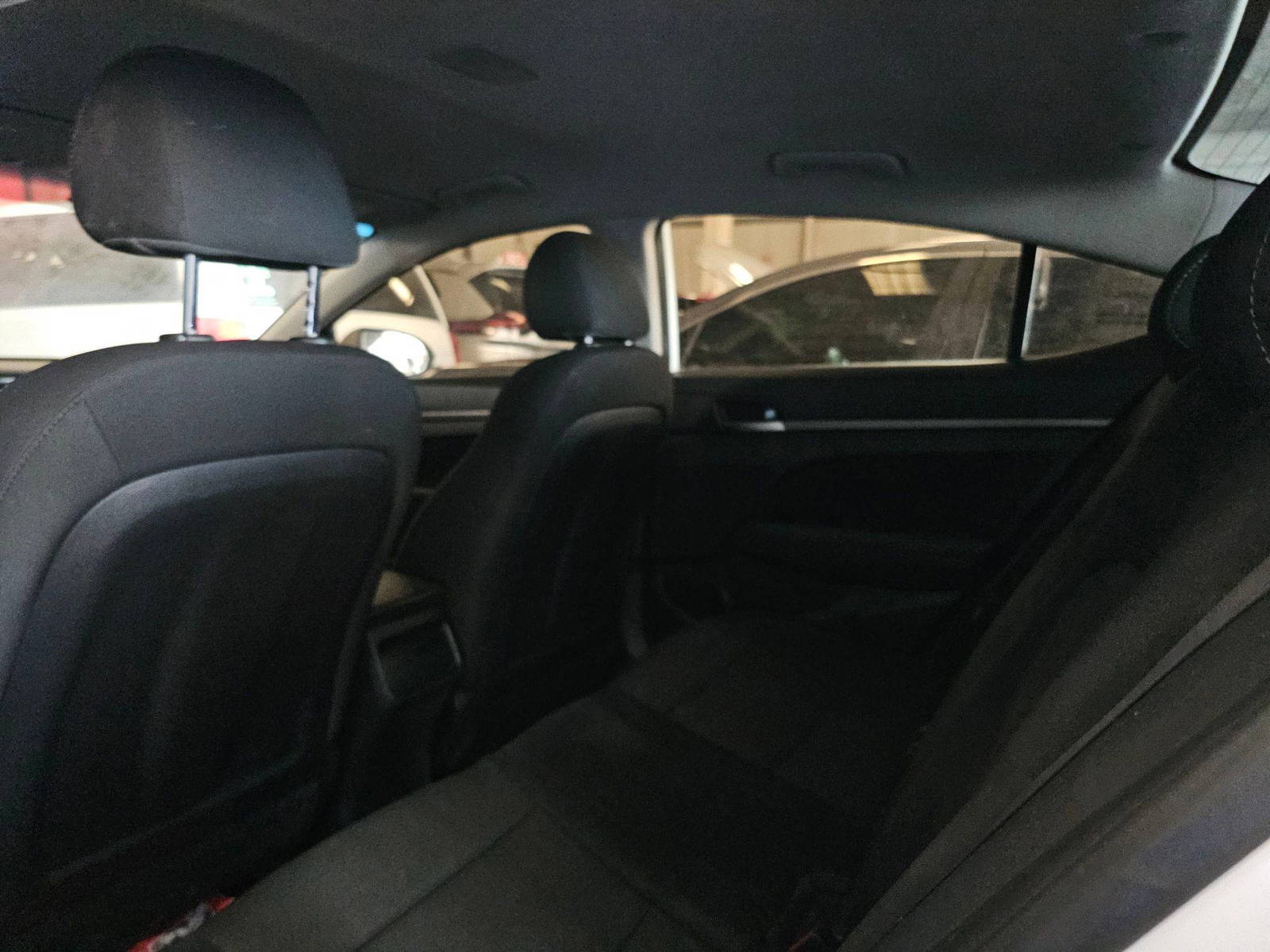 HYUNDAI ELANTRA 2018 - Marhaba Auction Used Cars - Image 7