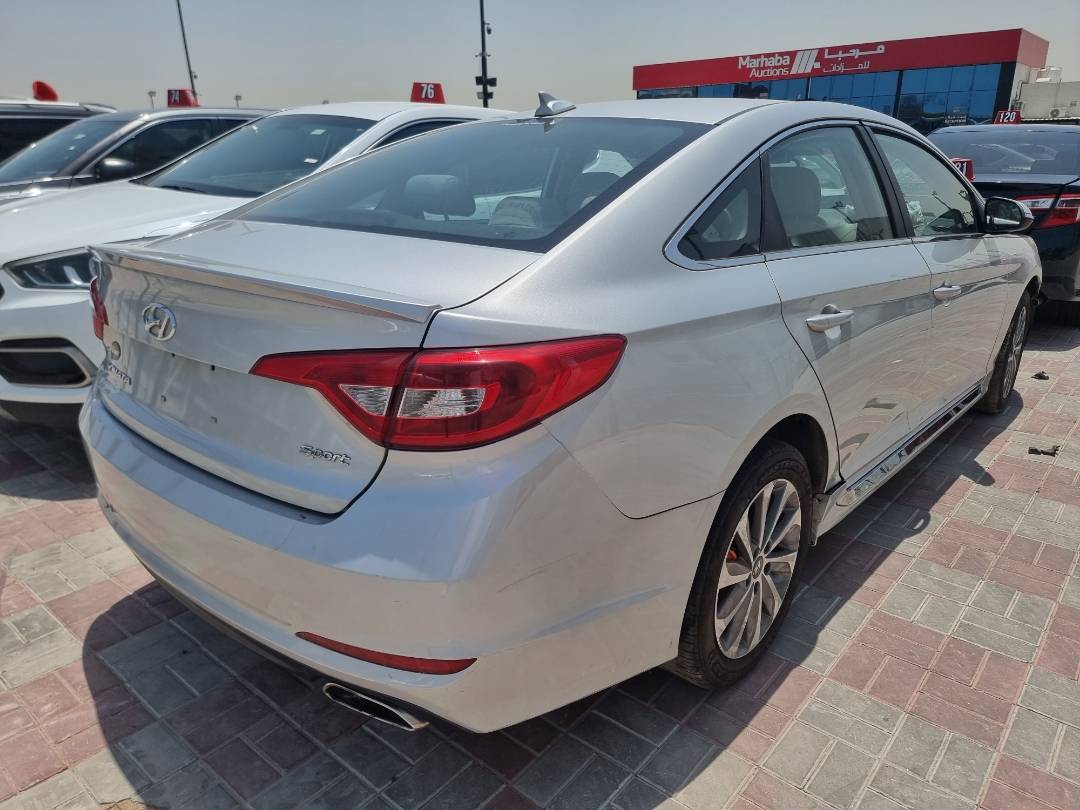 2015 HYUNDAI SONATA — 163432 Miles — Lot 546646 — Ind. 12 - Marhaba Auctions Used Cars - Image 4