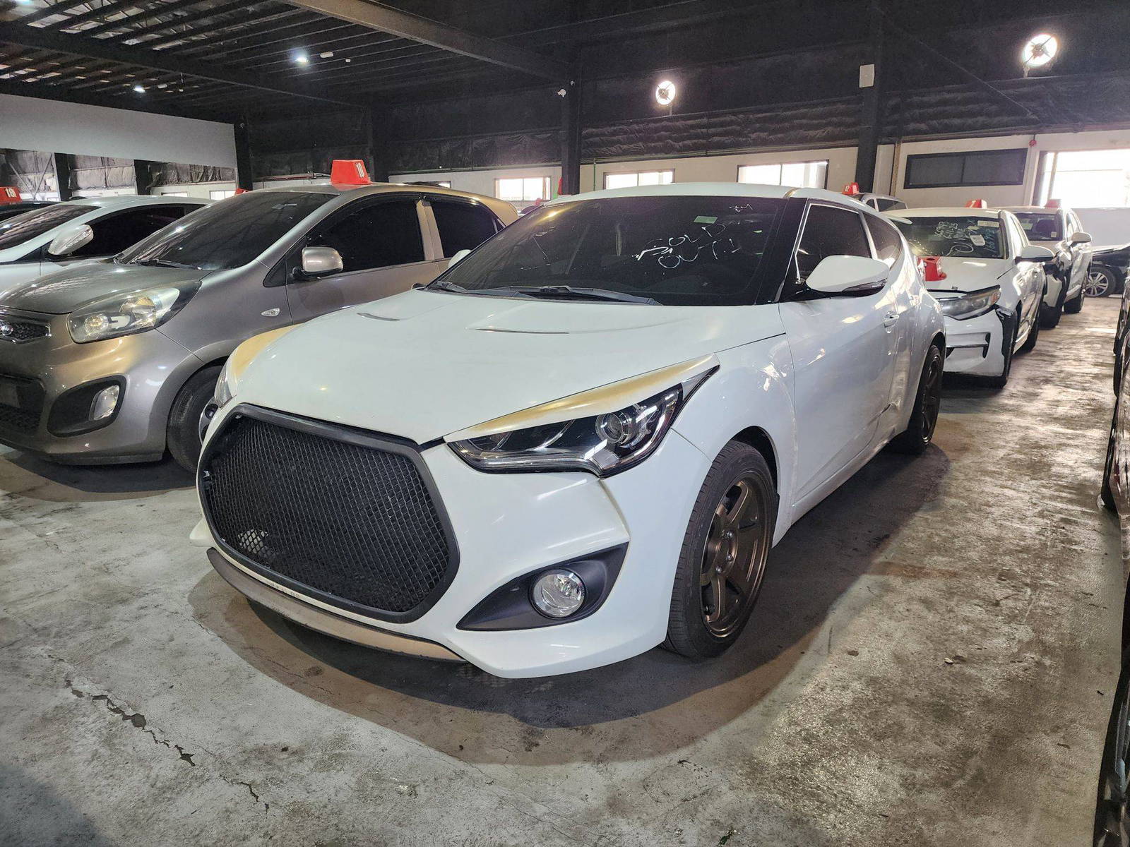 HYUNDAI VELOSTER 2012 - Marhaba Auction Used Cars - Image 4