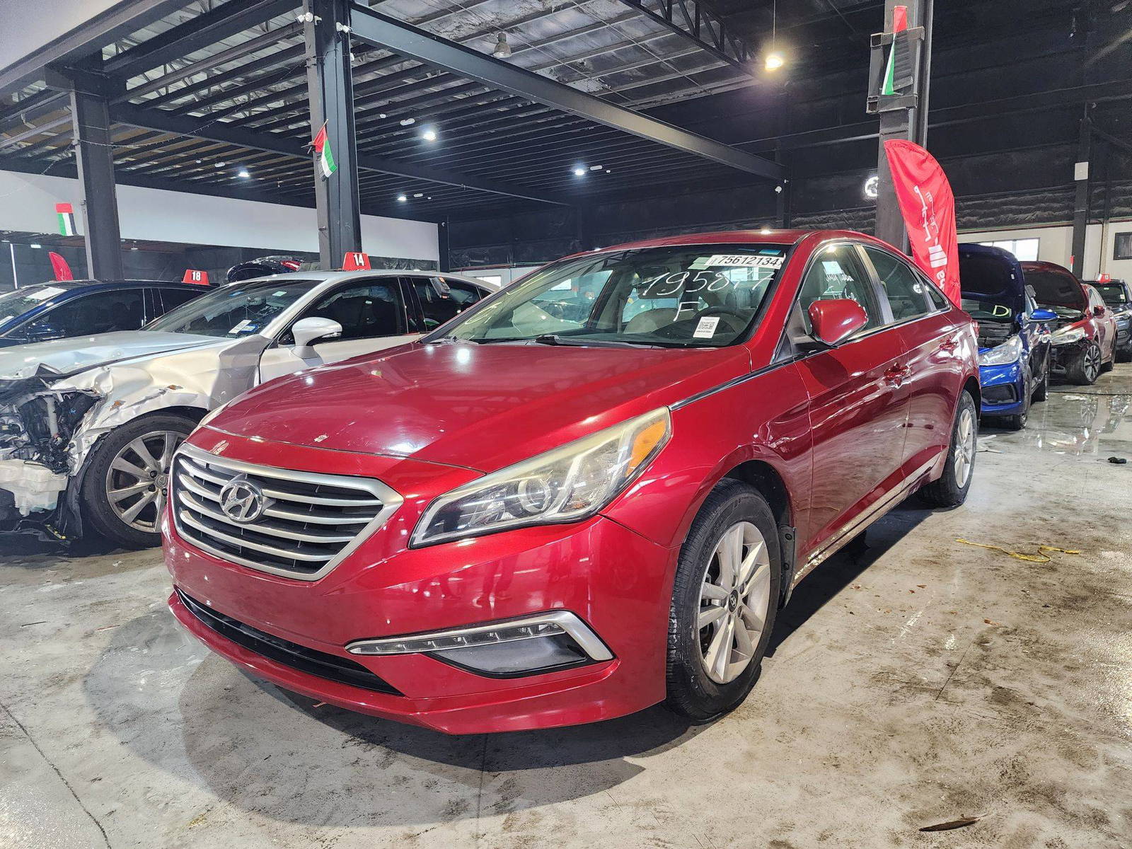 2015 HYUNDAI SONATA — 188836 Miles — Lot 95877 — Al Quoz - Marhaba Auctions Used Cars - Image 4