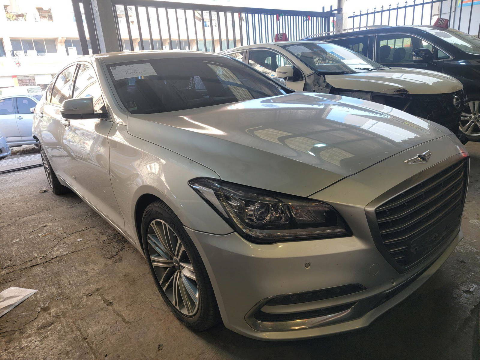 2017 GENESIS G80 — 293404 KM — Lot 217391 — Main - Marhaba Auctions Used Cars - Image 3
