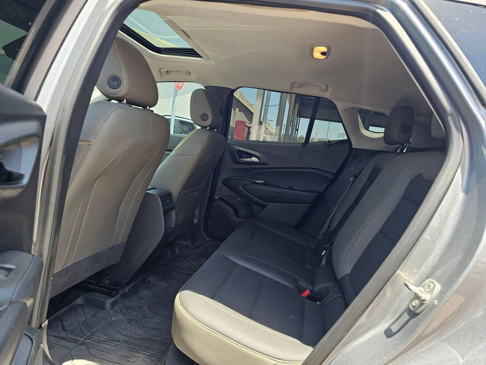 2024 CHEVROLET Trax — 17957 Miles — Lot 3RC167991 — Souq - Marhaba Auctions Used Cars - Image 6