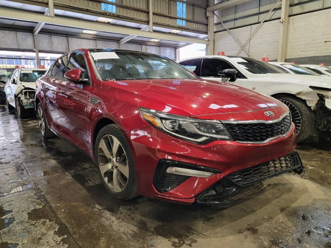 2019 KIA OPTIMA — 130150 Miles — Lot 47882 — Main - Marhaba Auctions Used Cars - Image 4