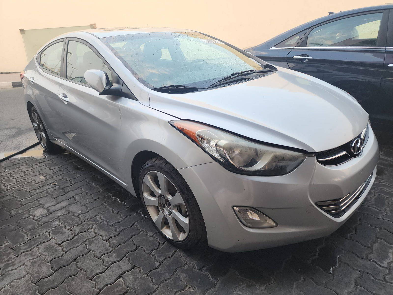 2013 HYUNDAI ELANTRA — 140756 Miles — Lot 39893914 — Souq - Marhaba Auctions Used Cars - Image 5