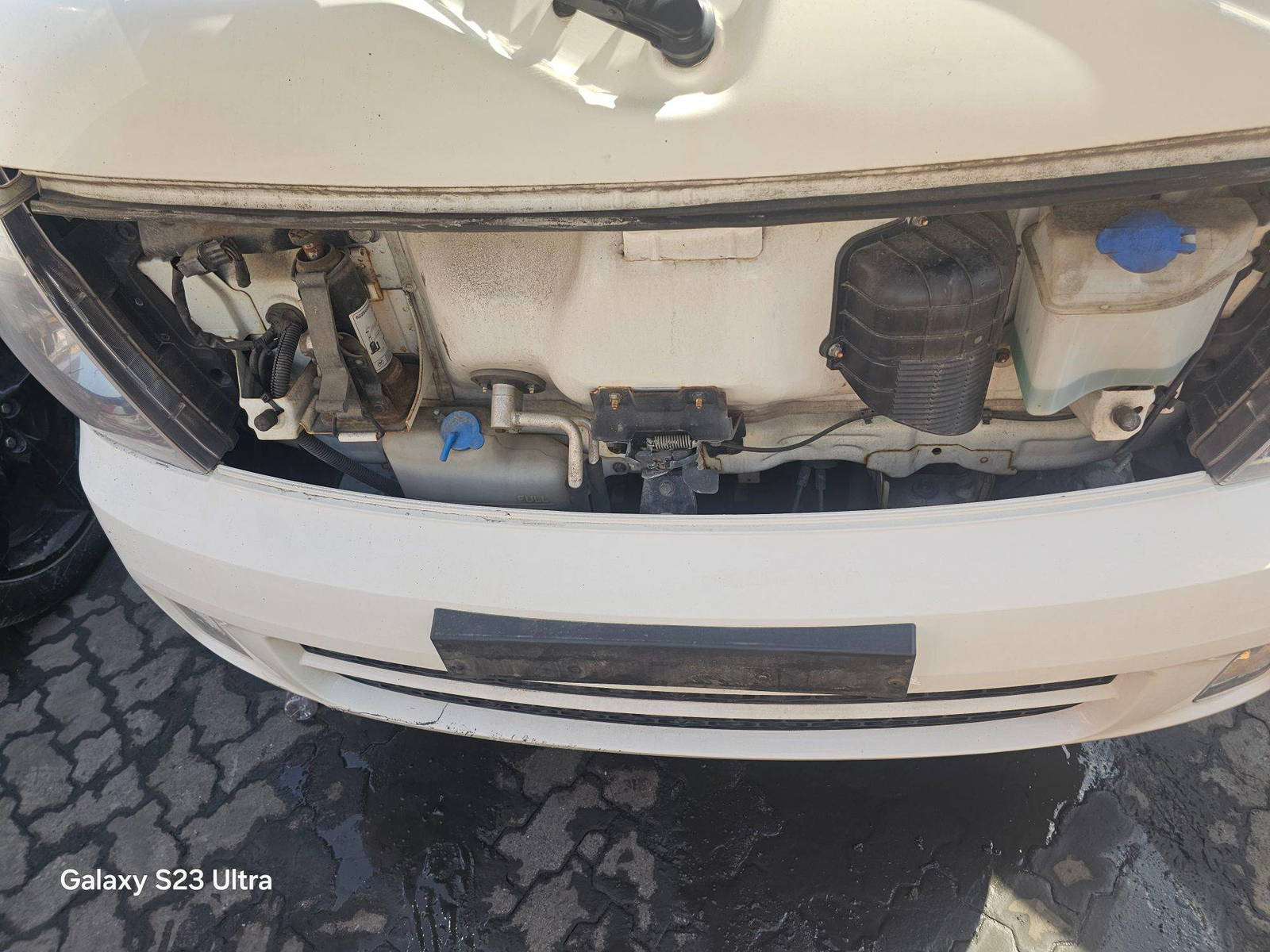 2015 KIA BONGO 3 — 257645 KM — Lot K969176 — Main - Marhaba Auctions Used Cars - Image 10