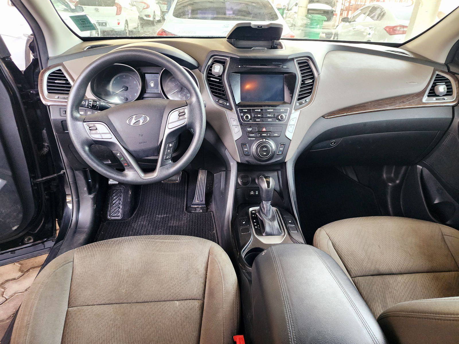 2018 HYUNDAI SANTA FE SPORT — 151544 Miles — Lot 84157984 — Souq - Marhaba Auctions Used Cars - Image 7