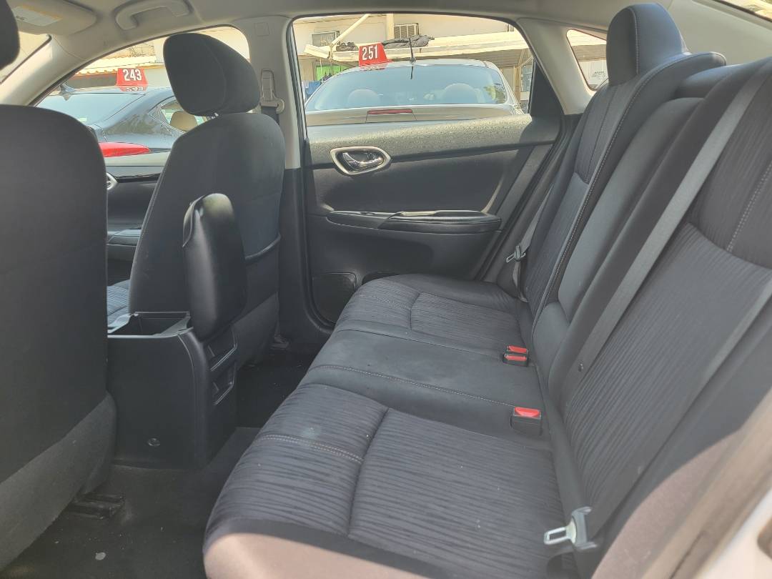 2016 NISSAN SENTRA — 298825 KM — Lot 07445 — Main - Marhaba Auctions Used Cars - Image 6
