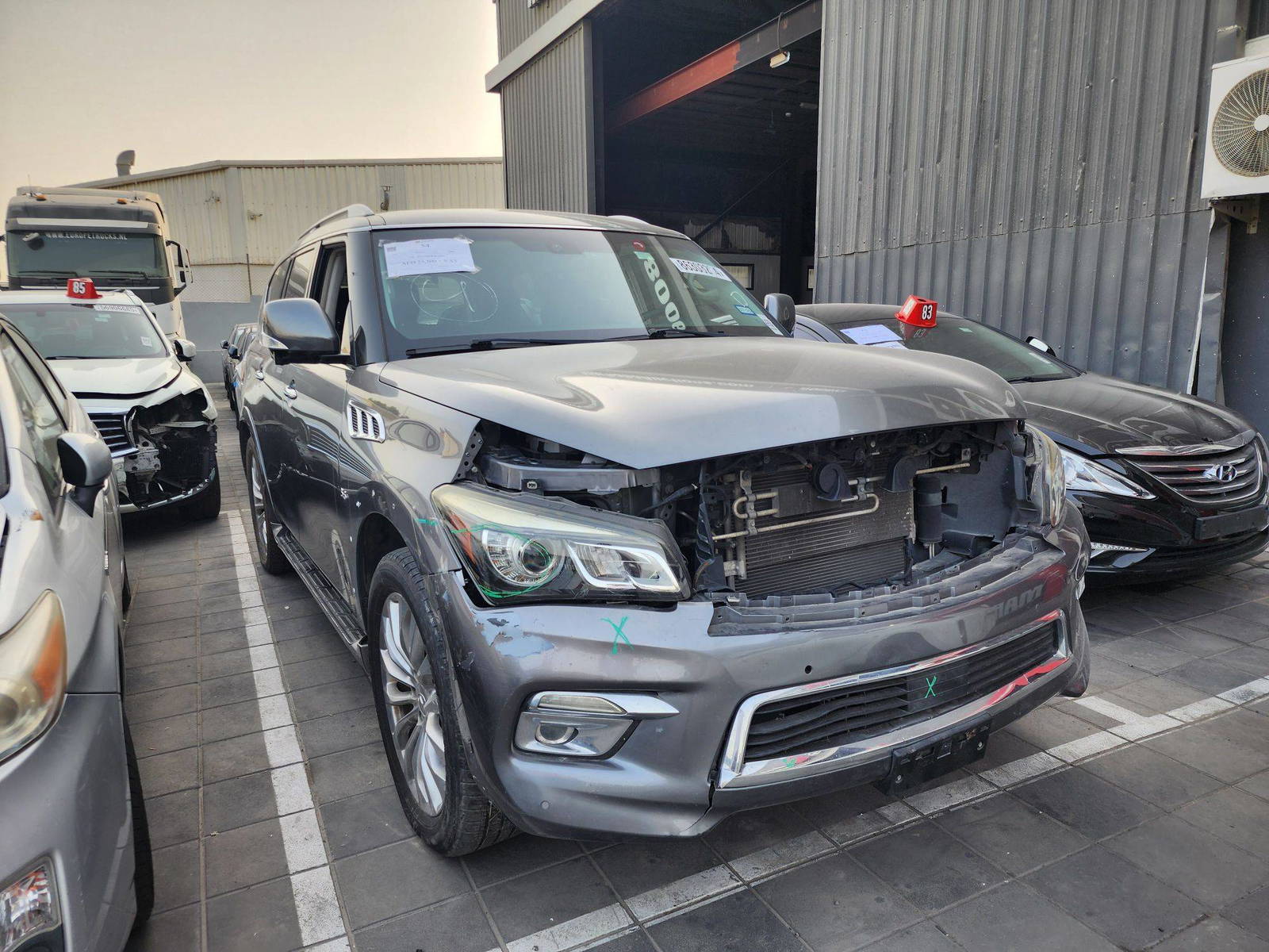 2016 INFINITI QX80 — 149295 Miles — Lot 610092 — Al Quoz - Marhaba Auctions Used Cars - Image 5