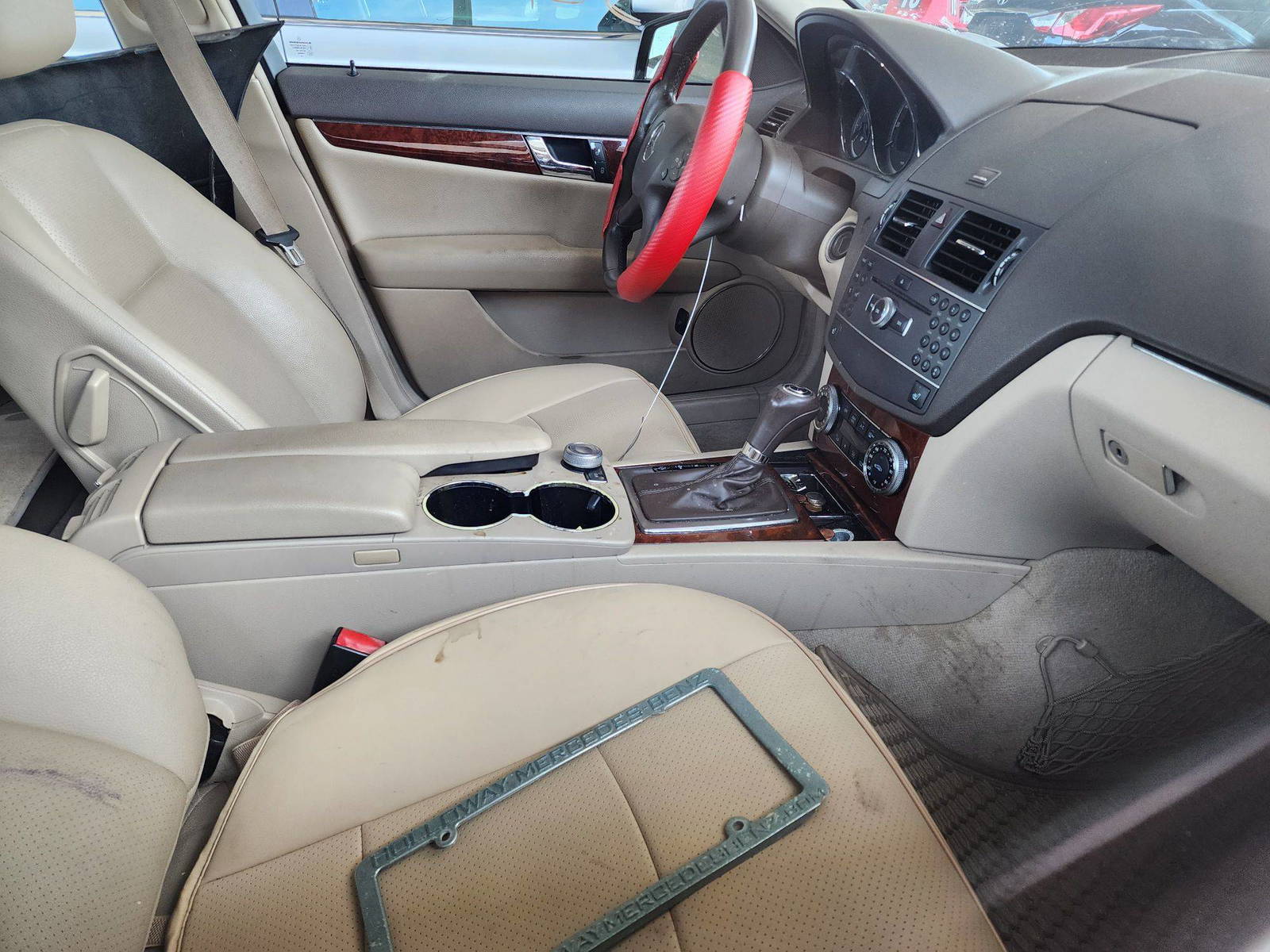 2011 MERCEDES BENZ C300 — 219491 Miles — Lot 38113302 - Marhaba Auctions Used Cars - Image 8