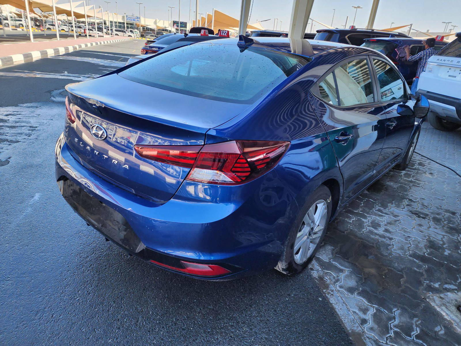 2020 HYUNDAI ELANTRA — 85612 Miles — Lot 72105873 - Marhaba Auctions Used Cars - Image 3