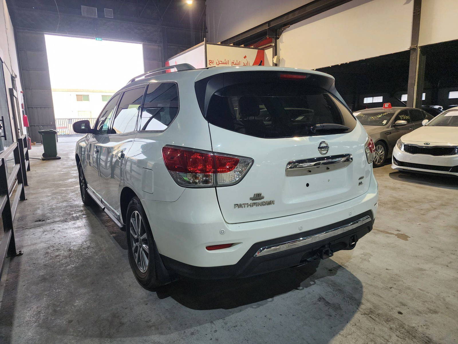 2013 NISSAN PATHFINDER — 178161 Miles — Lot C680833 — Al Quoz - Marhaba Auctions Used Cars - Image 7