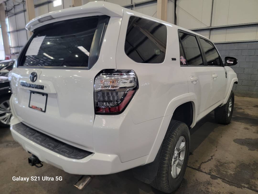 2015 TOYOTA 4RUNNER — 102715 Miles — Lot 5088224 — Main - Marhaba Auctions Used Cars - Image 3