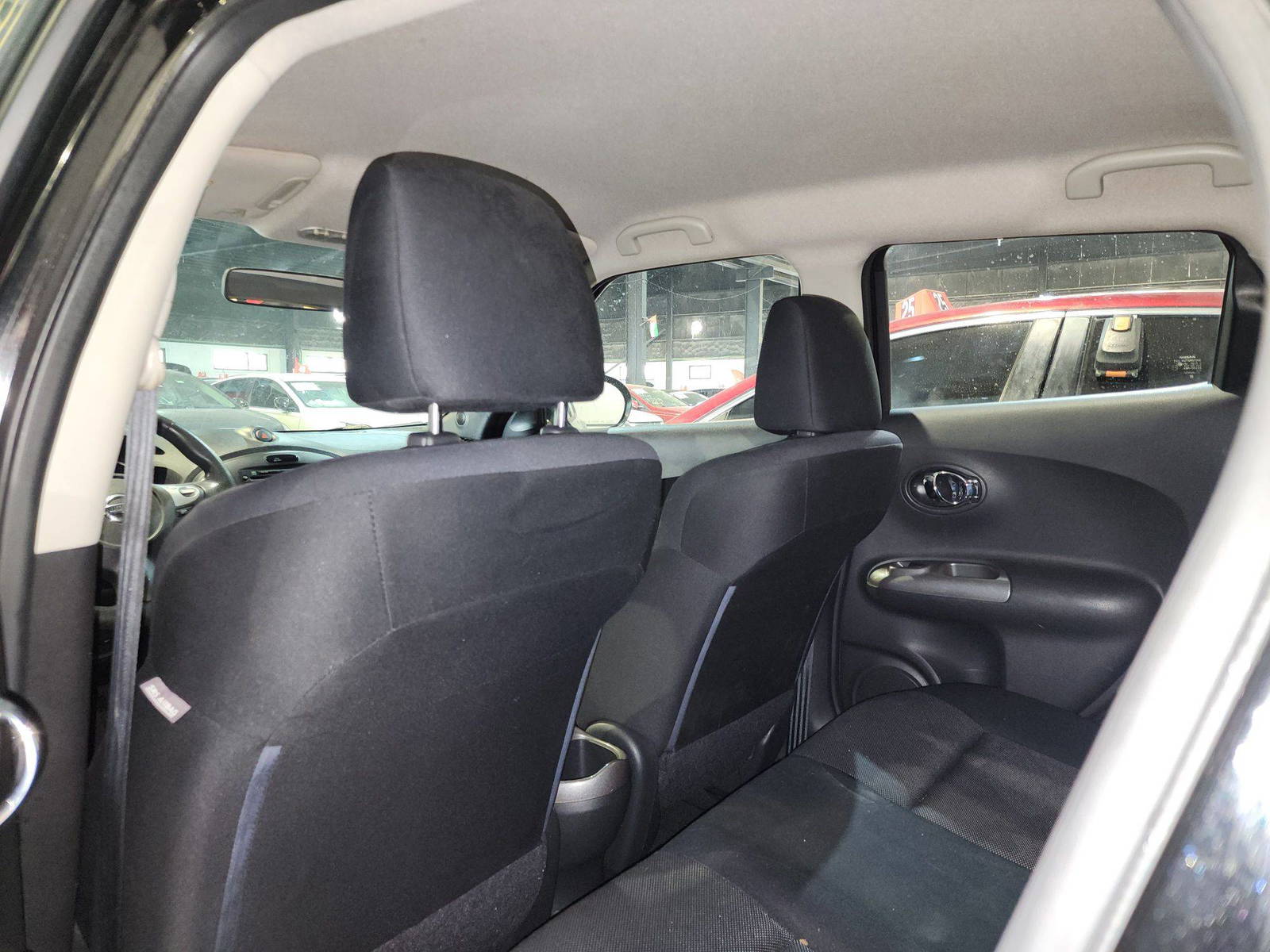 2014 NISSAN JUKE — 147339 Miles — Lot 5729678 — Al Quoz - Marhaba Auctions Used Cars - Image 7