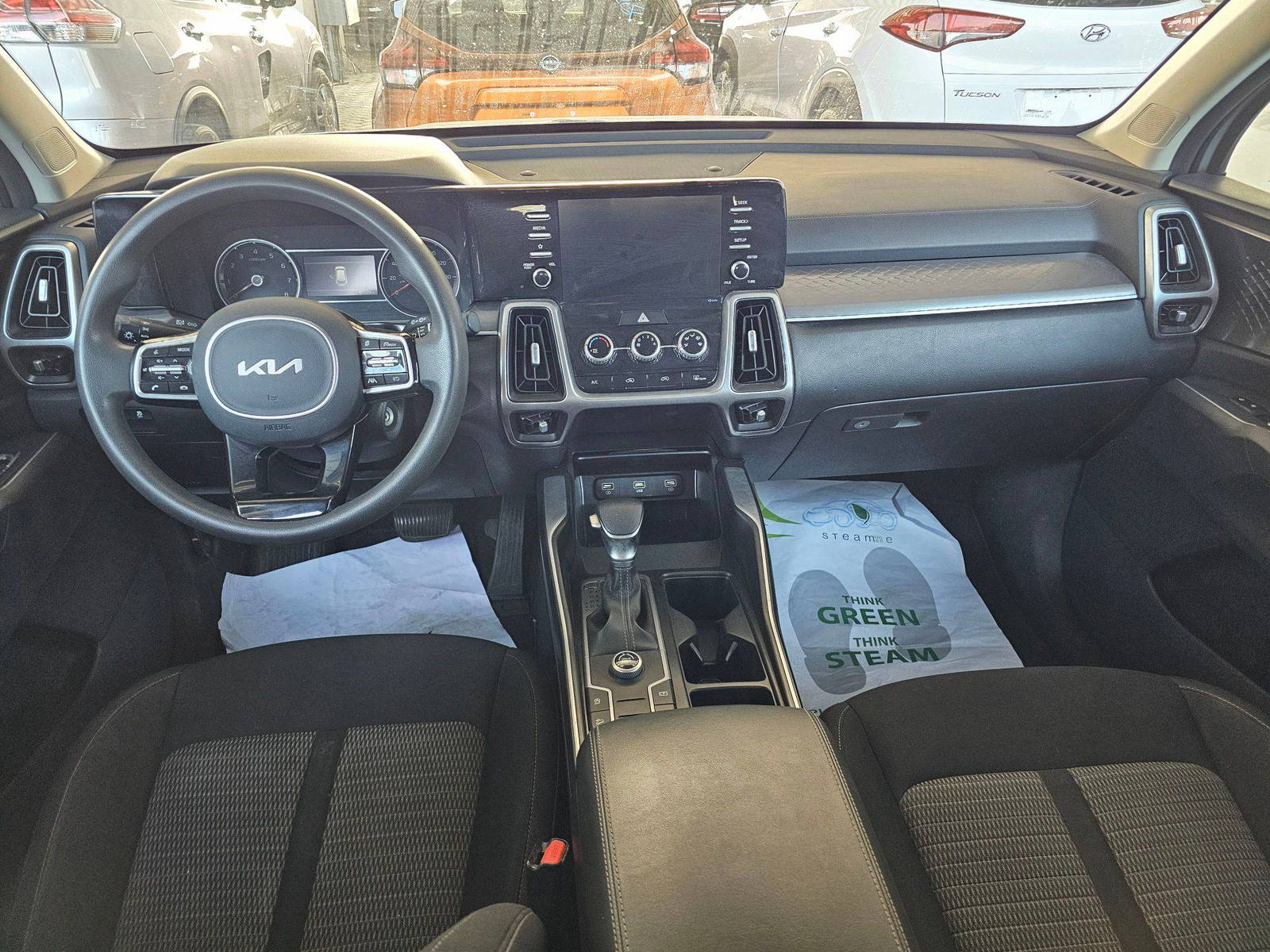 2022 KIA SORENTO — 61016 Miles — Lot NG113323 — Souq - Marhaba Auctions Used Cars - Image 7