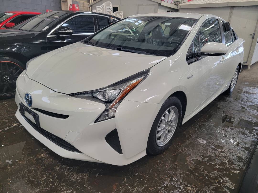 2016 TOYOTA PRIUS — 176960 Miles — Lot 3016639 - Marhaba Auctions Used Cars - Image 5