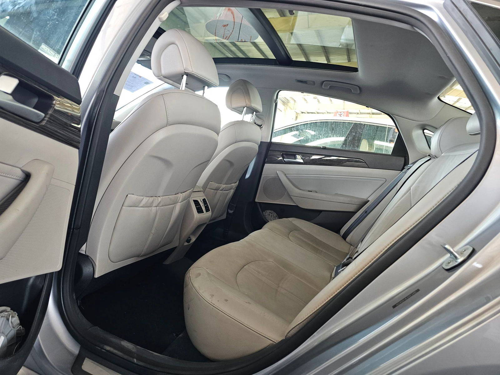 HYUNDAI SONATA 2015 - Marhaba Auction Used Cars - Image 6